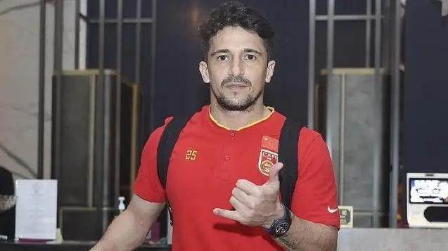 开云登录入口-洛国富自宣退役：拿过金靴赚过高薪 仍中国国籍