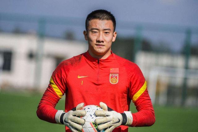 开云登录入口-国足14初哥跨度11岁遍布老青中少 超越高洪波纪录