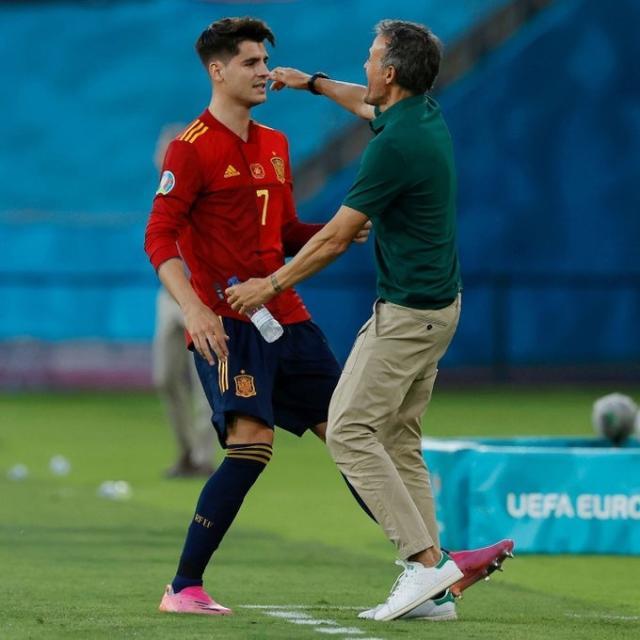 开云登录入口-恩里克：西班牙可能太努力 莱万：减少杂念踢得更好